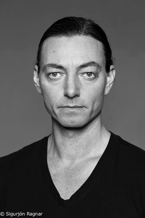 Damon Younger image