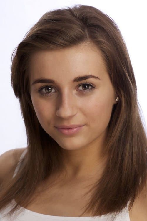 Dani Dyer image