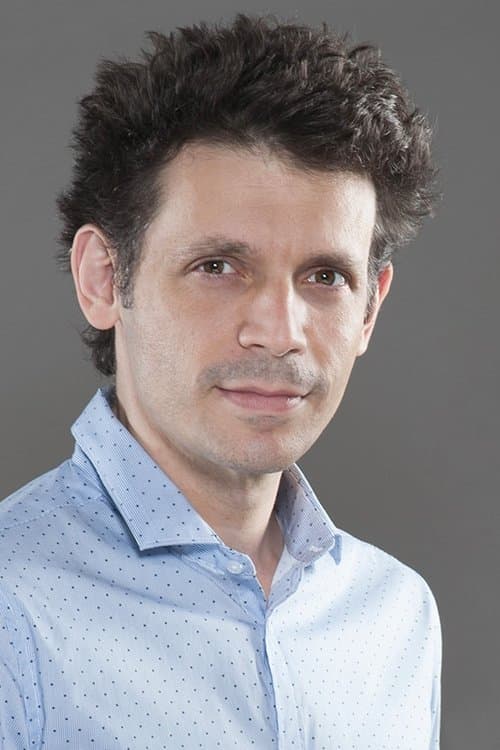 Photo of Daniel Burman