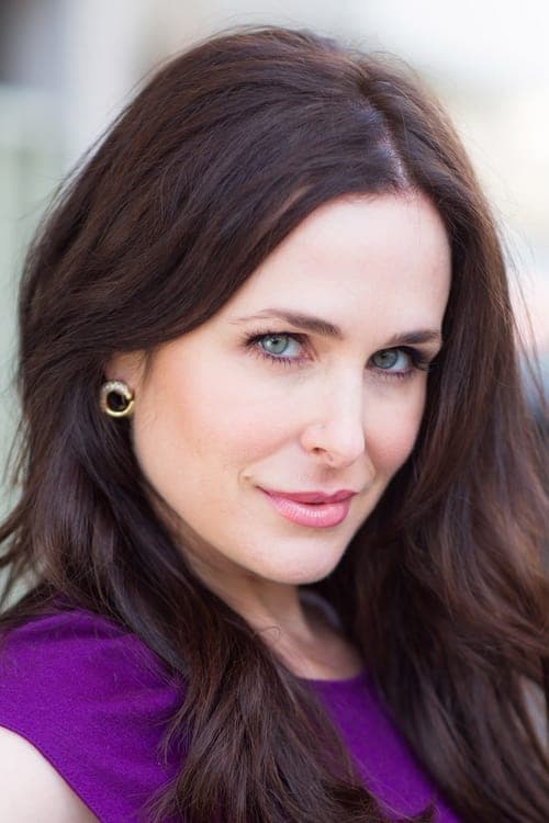 Danielle Bisutti image