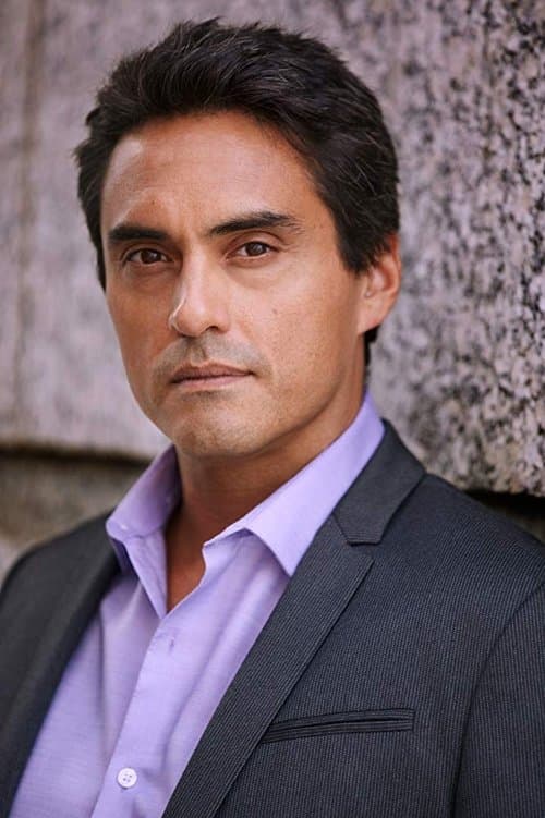 Darrell Dennis image