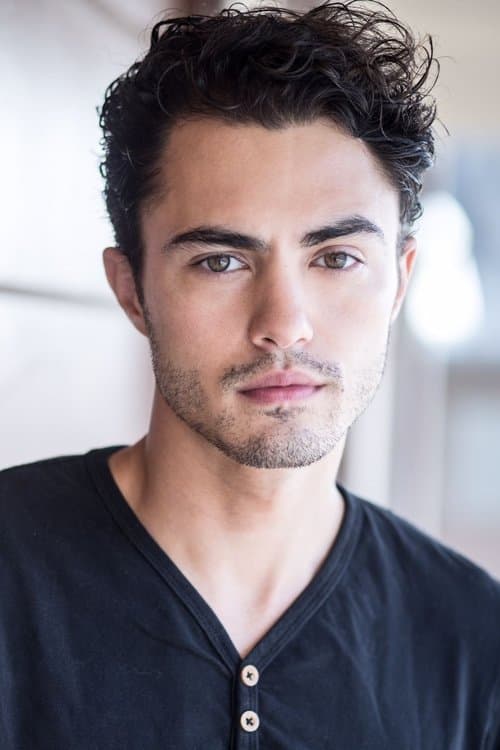 Darren Barnet image