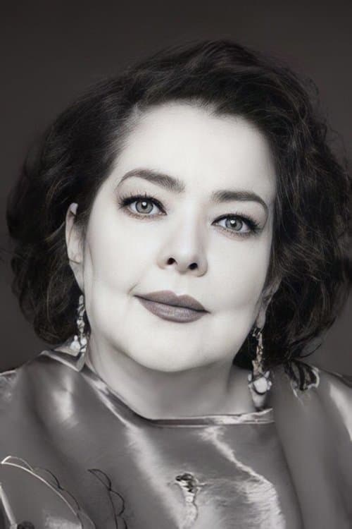Delia Casanova image
