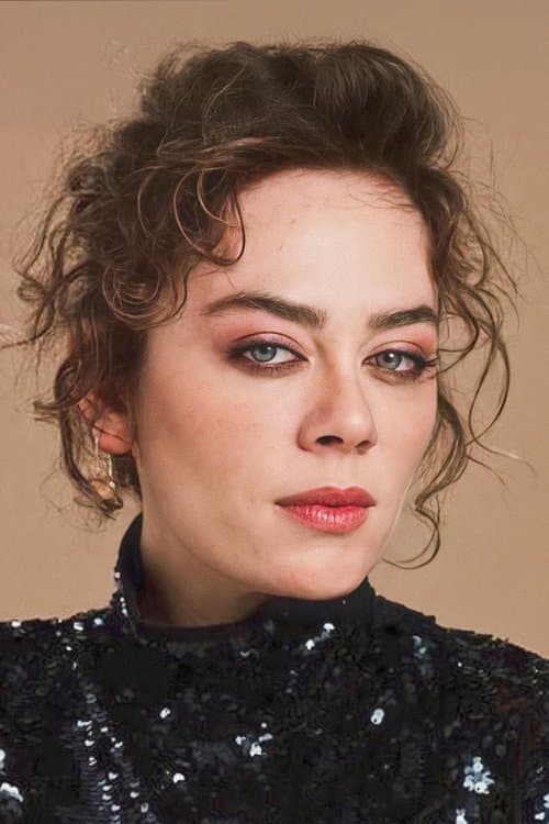 Demet Evgar image
