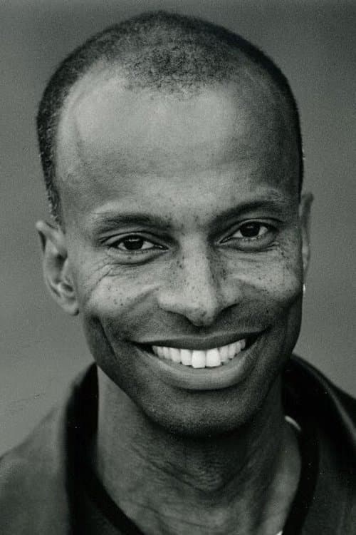 Denis Simpson image