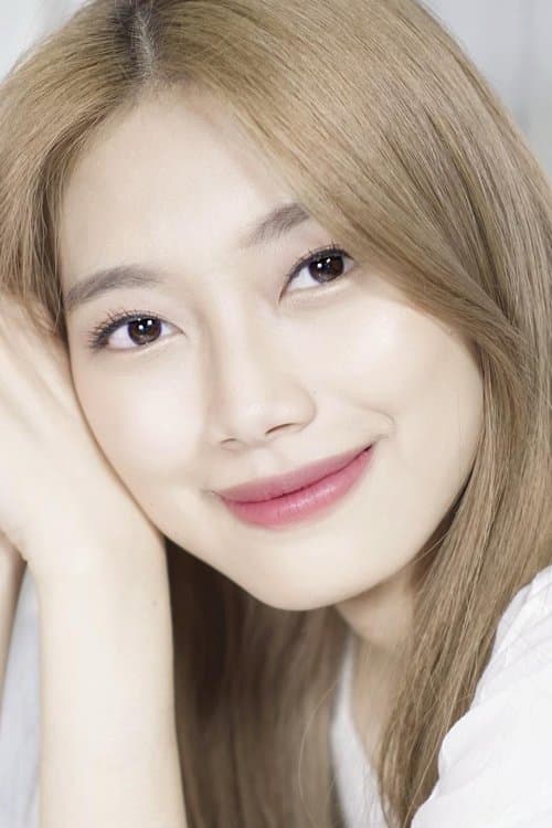 Desy Genoveva image