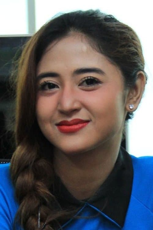 Dewi Persik image