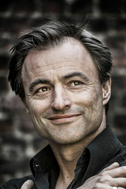 Dimitri Leue image
