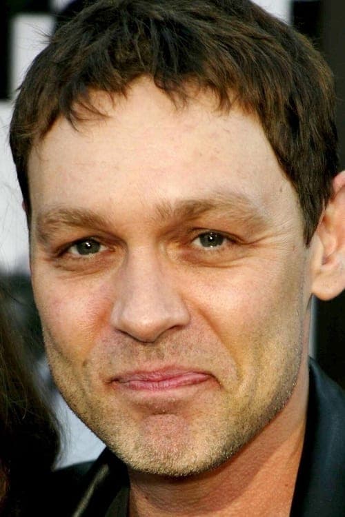 Doug Hutchison image