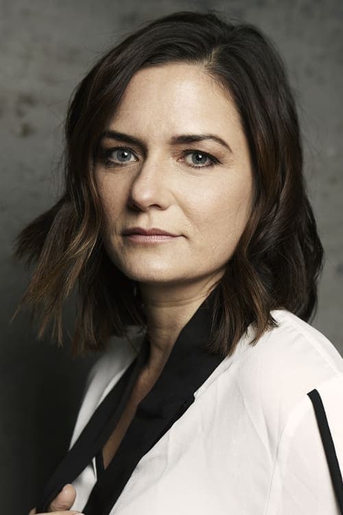 Eileen Álvarez image