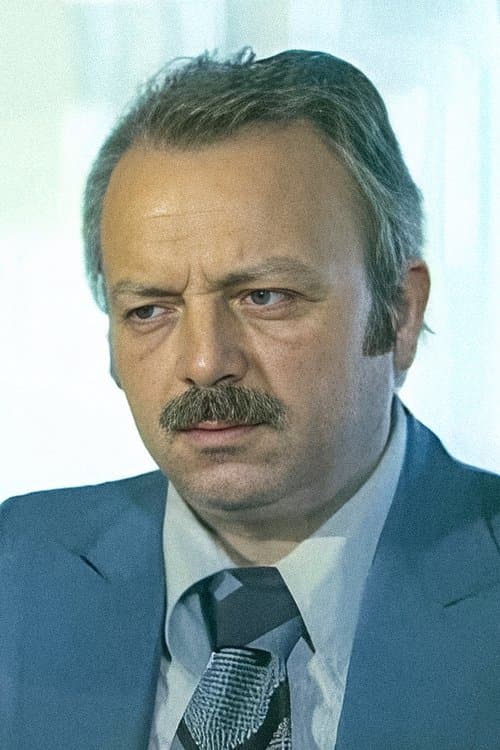 Ekrem Dümer image