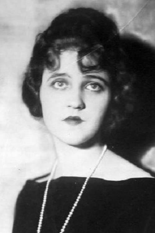 Eleanor Lawson image