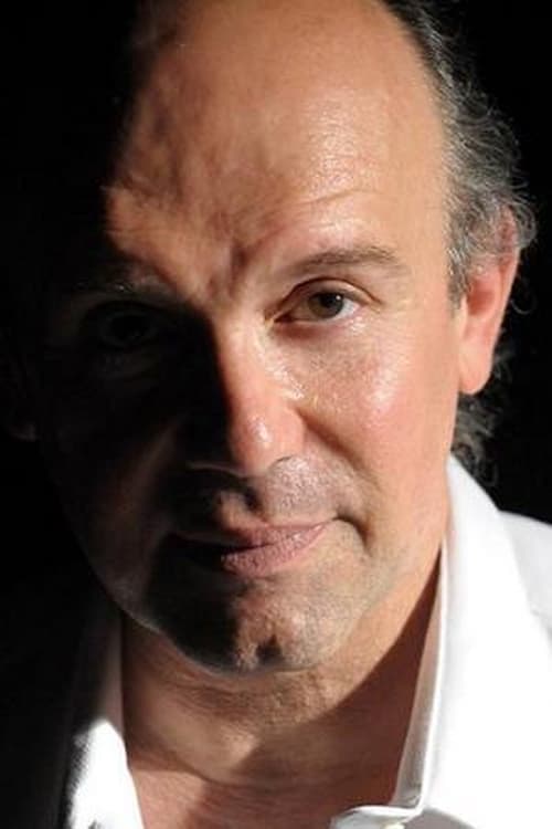 Elio De Capitani image