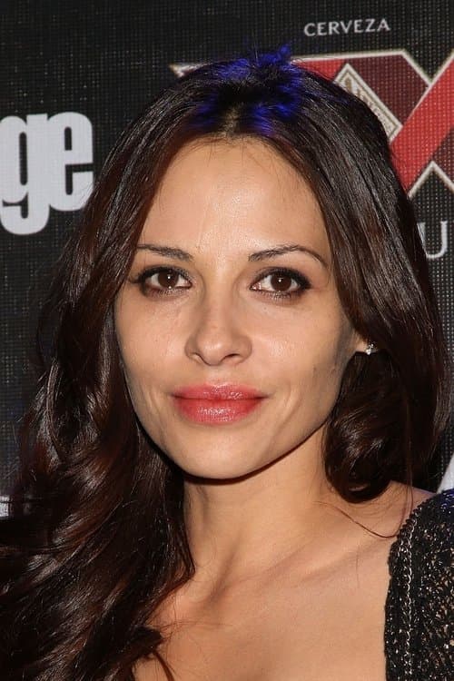 Elizabeth Cervantes image