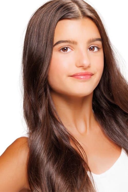 Ella Kaminski image