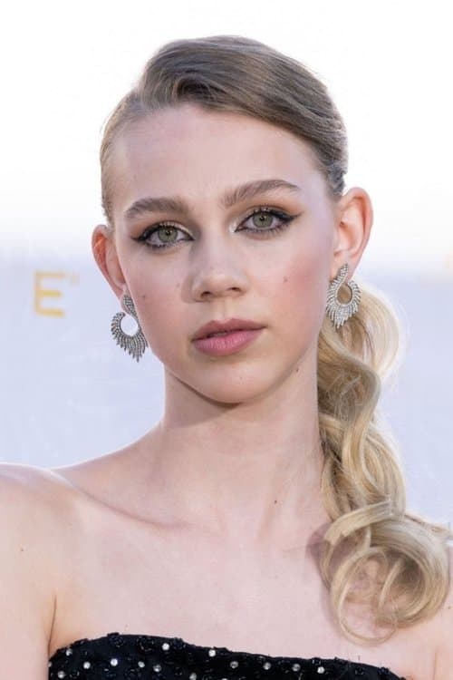 Elle Graham image