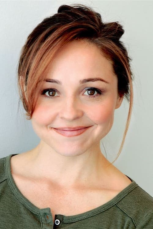 Ellie Araiza image