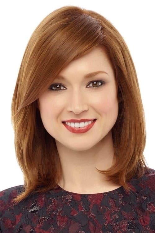 Ellie Kemper image
