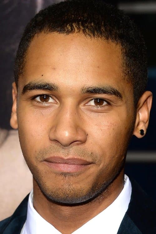 Elliot Knight image