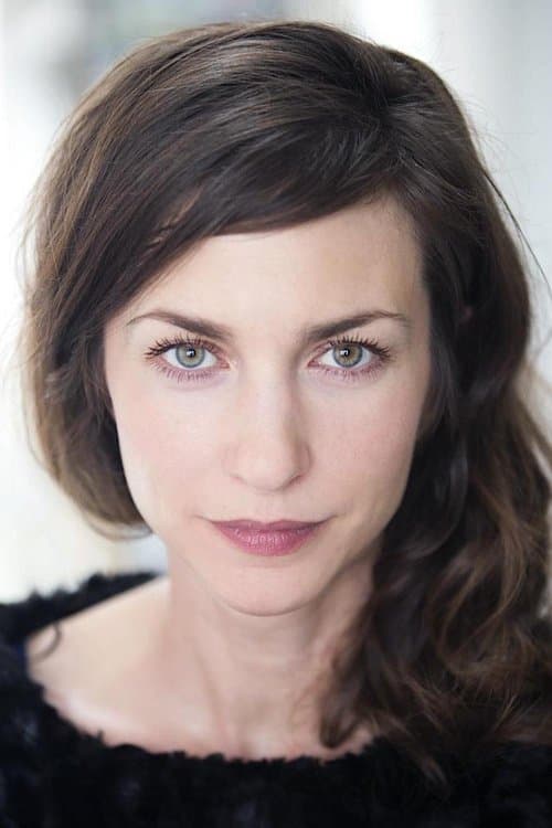 Émilie Caen image