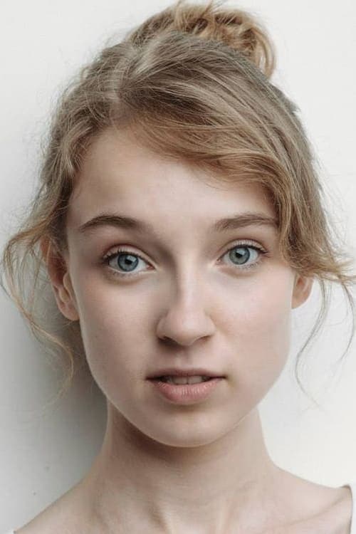 Emma Curtis image