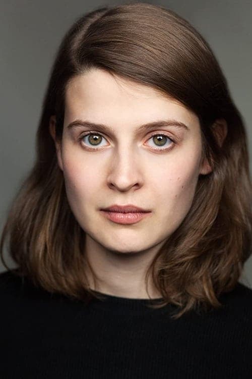 Emma Paetz image