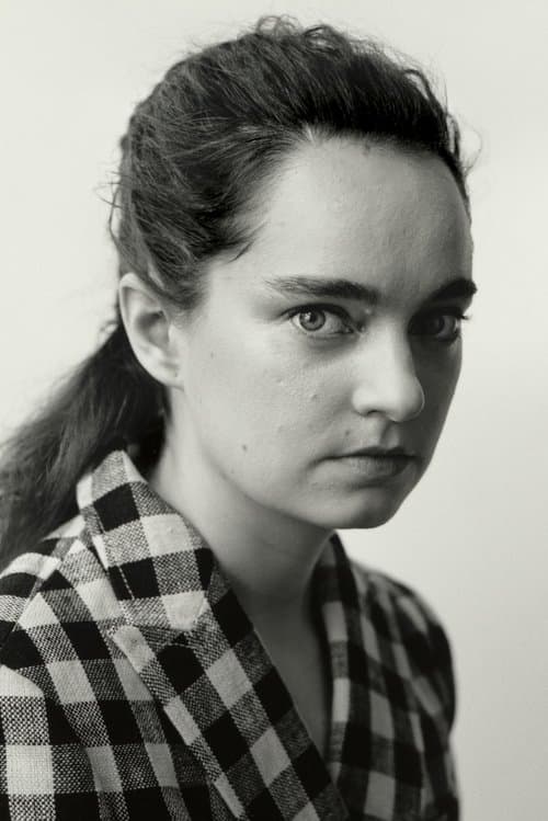 Emma Portner image