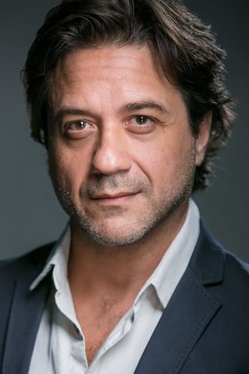Enrique Arce image