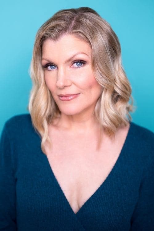 Erin Matthews image
