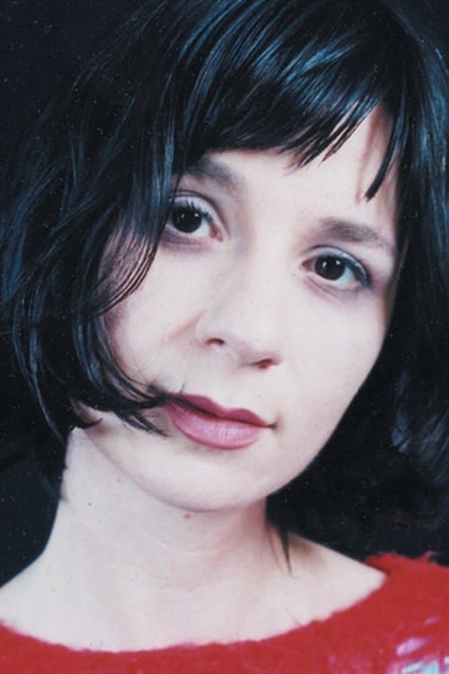 Eszter Balint image