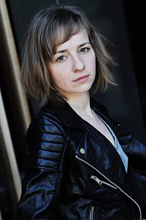 Eszter Tompa image