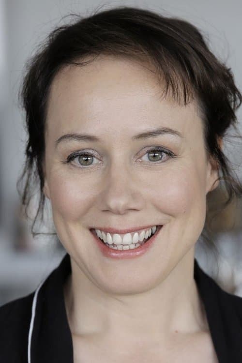 Eva Löbau image