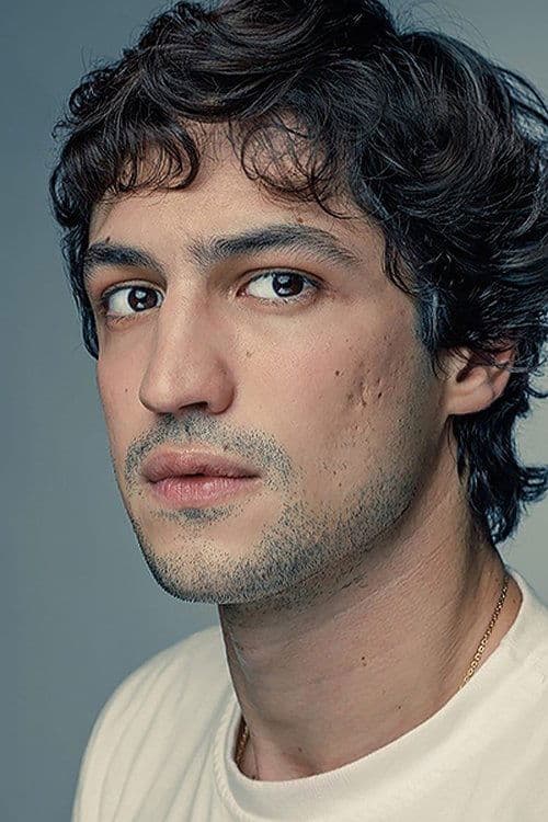 Gabriel Leone image