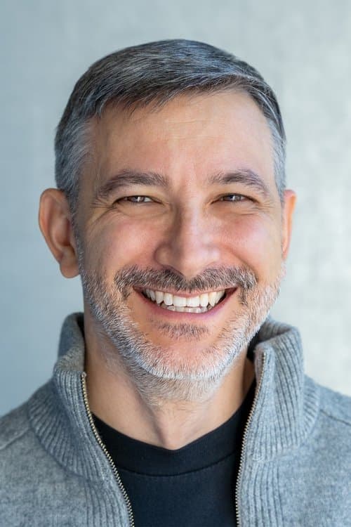 Geoff Mays image