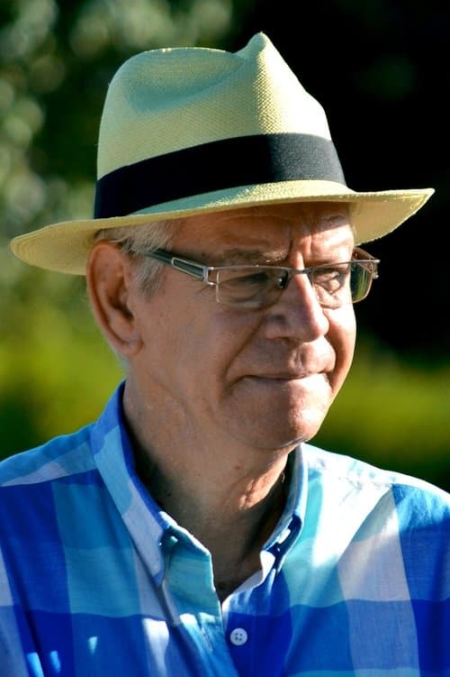 Photo of Gerardo Chijona