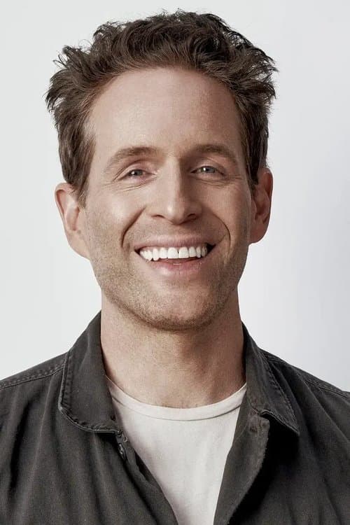 Glenn Howerton image