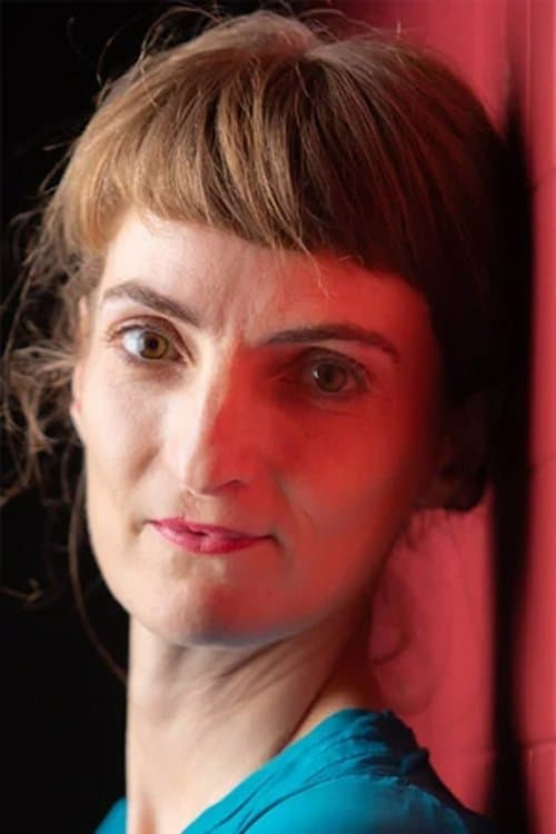 Gwen Berrou image