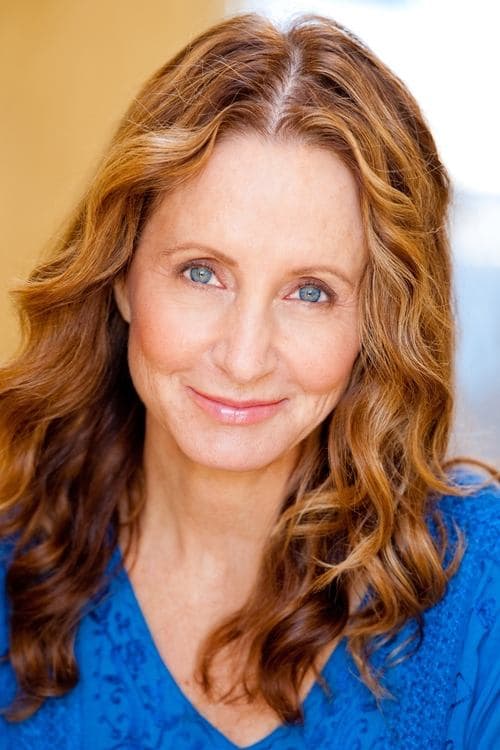 Gwen Holloway image