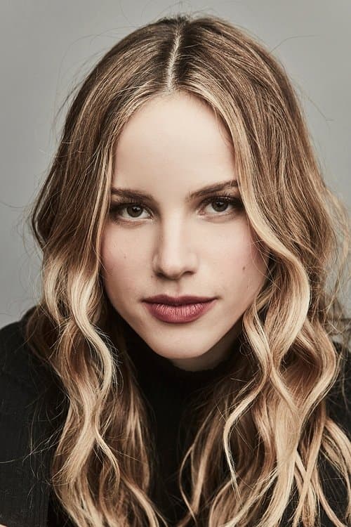Halston Sage image