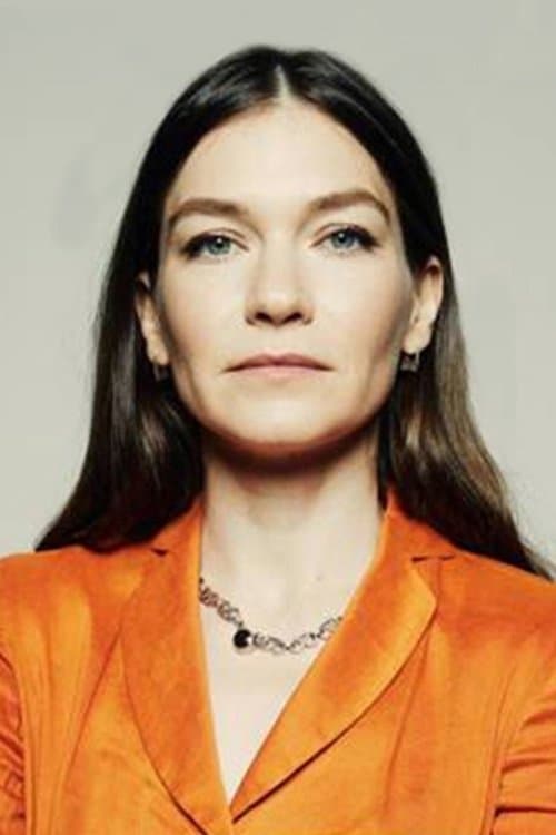 Hannah Gross image