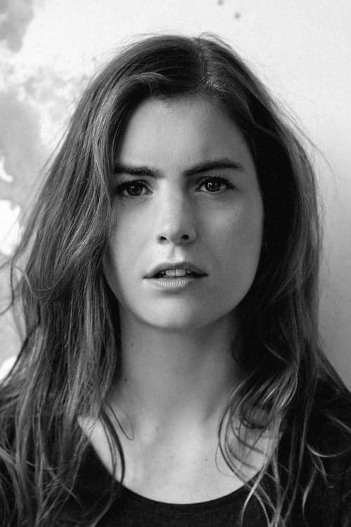 Hannah Hoekstra image