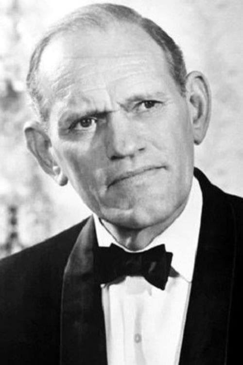 Harry Andrews image