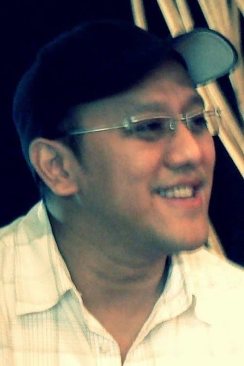 Photo of Harry Dagoe Suharyadi