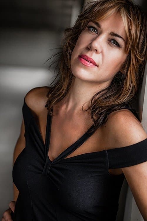 Heidi James image
