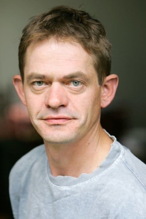 Henning Peker image