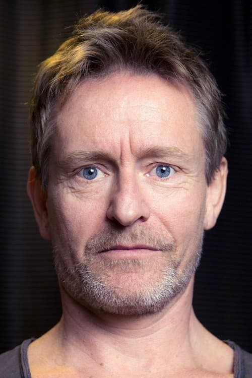 Henrik Mestad image