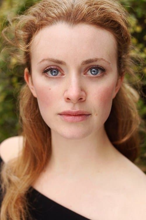 Holly Lucas image