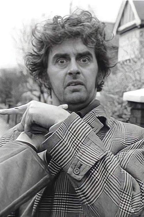 Ian MacNaughton image