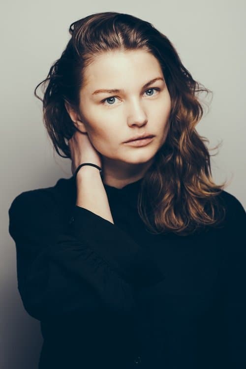 Iben Akerlie image