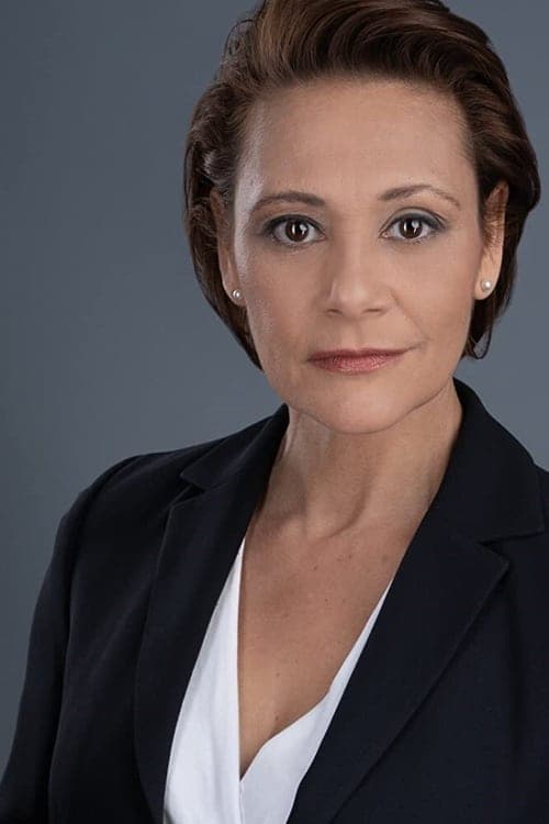 Irene Santiago image